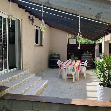 Maison Spacieuse Et Calme Pres De La Cite Vakantiehuis Alairac