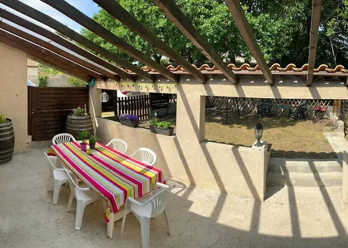 Casa vacanze Maison Spacieuse Et Calme Pres De La Cite Alairac