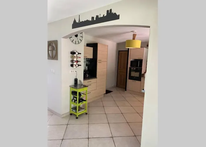 Casa vacanze Maison Spacieuse Et Calme Pres De La Cite Alairac