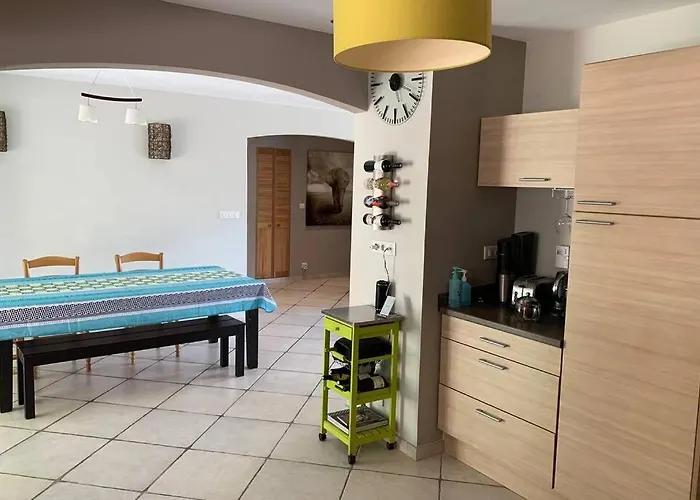 Maison Spacieuse Et Calme Pres De La Cite Casa vacanze Alairac